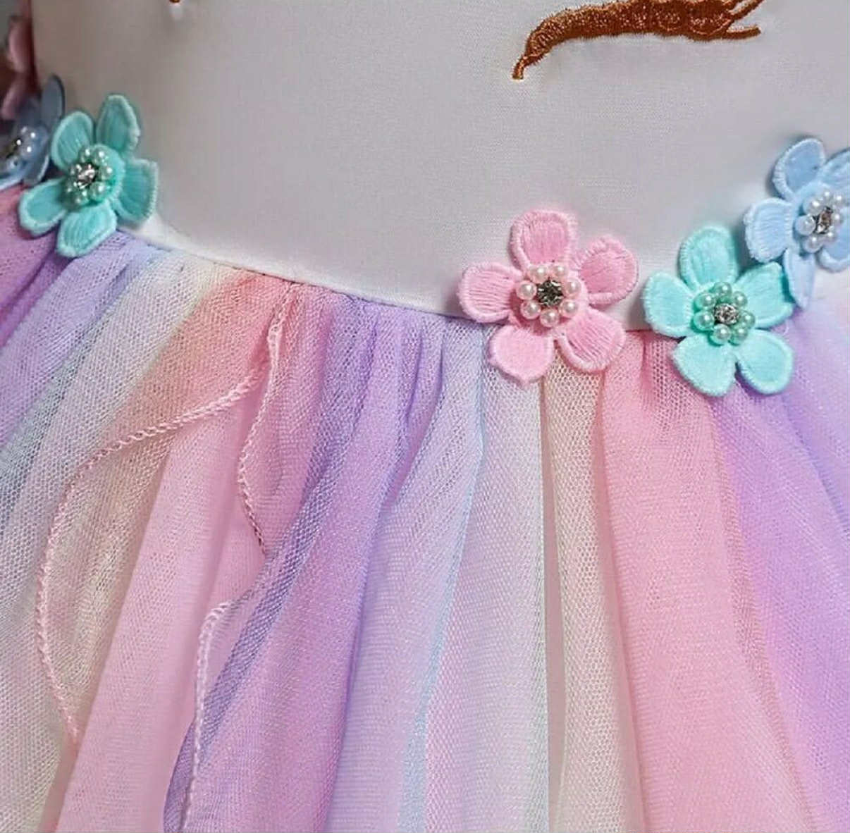 Einhyrningur partý kjóll